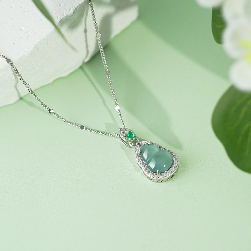 Collar con colgante de jade verde y tierra de la suerte en plata de ley 925, tesoro oriental