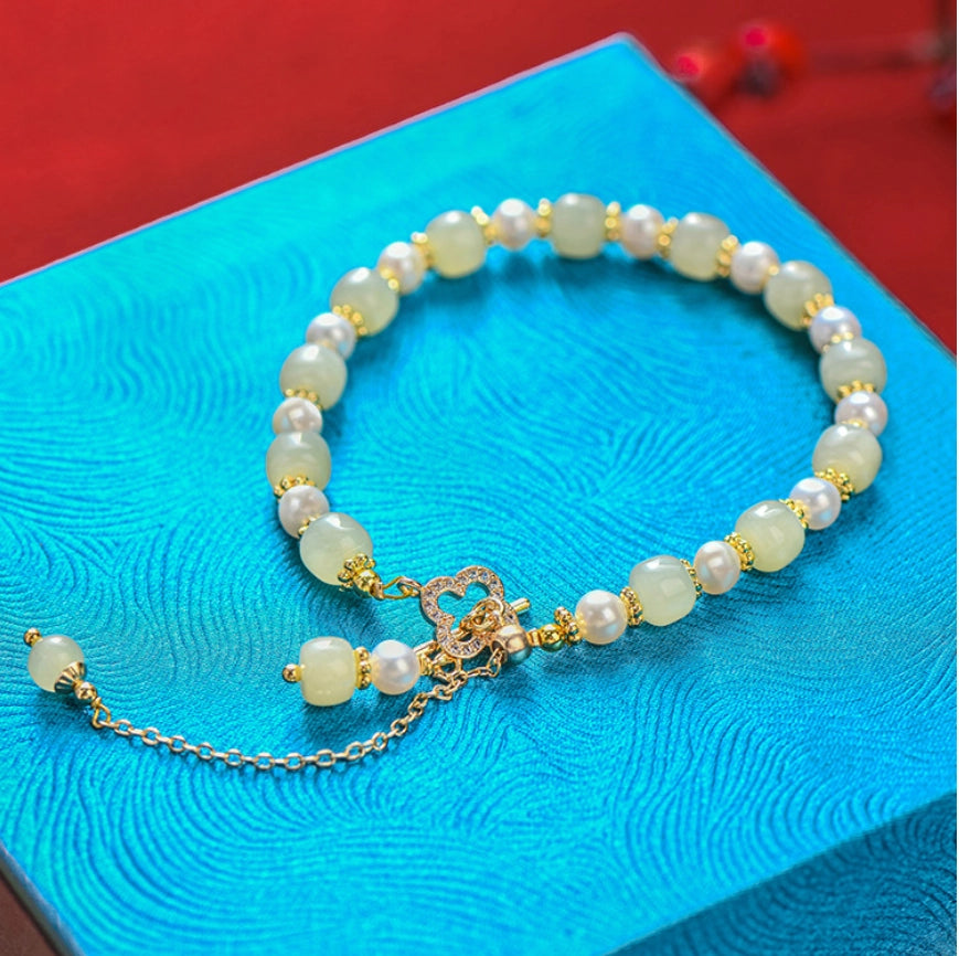Oriental Treasure Luck Four-Leaf Clover Bracelet Pearl Bracelet Natural Hetian Jade Bracelet Adjustable