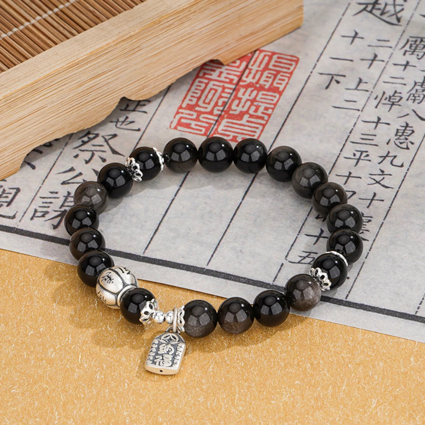 Bracelet Mantra à Six Syllabes Trésor Oriental Purification Bracelet en Obsidienne Noire Naturelle Bracelet de Protection en Argent Sterling 999 Réglable pour Femme