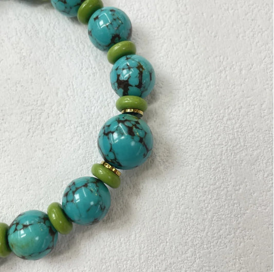 Collar de turquesa y oro con tesoro oriental, collar sencillo de cuentas con piedra natal de diciembre, collar minimalista, joyería bohemia, collar en capas